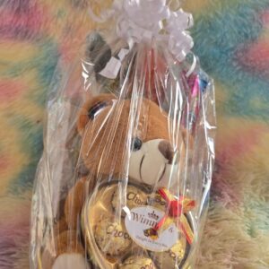 Home valentine hamper