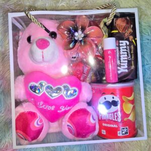 Home valentine hamper