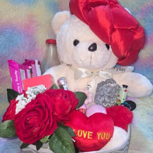 Home valentine hamper